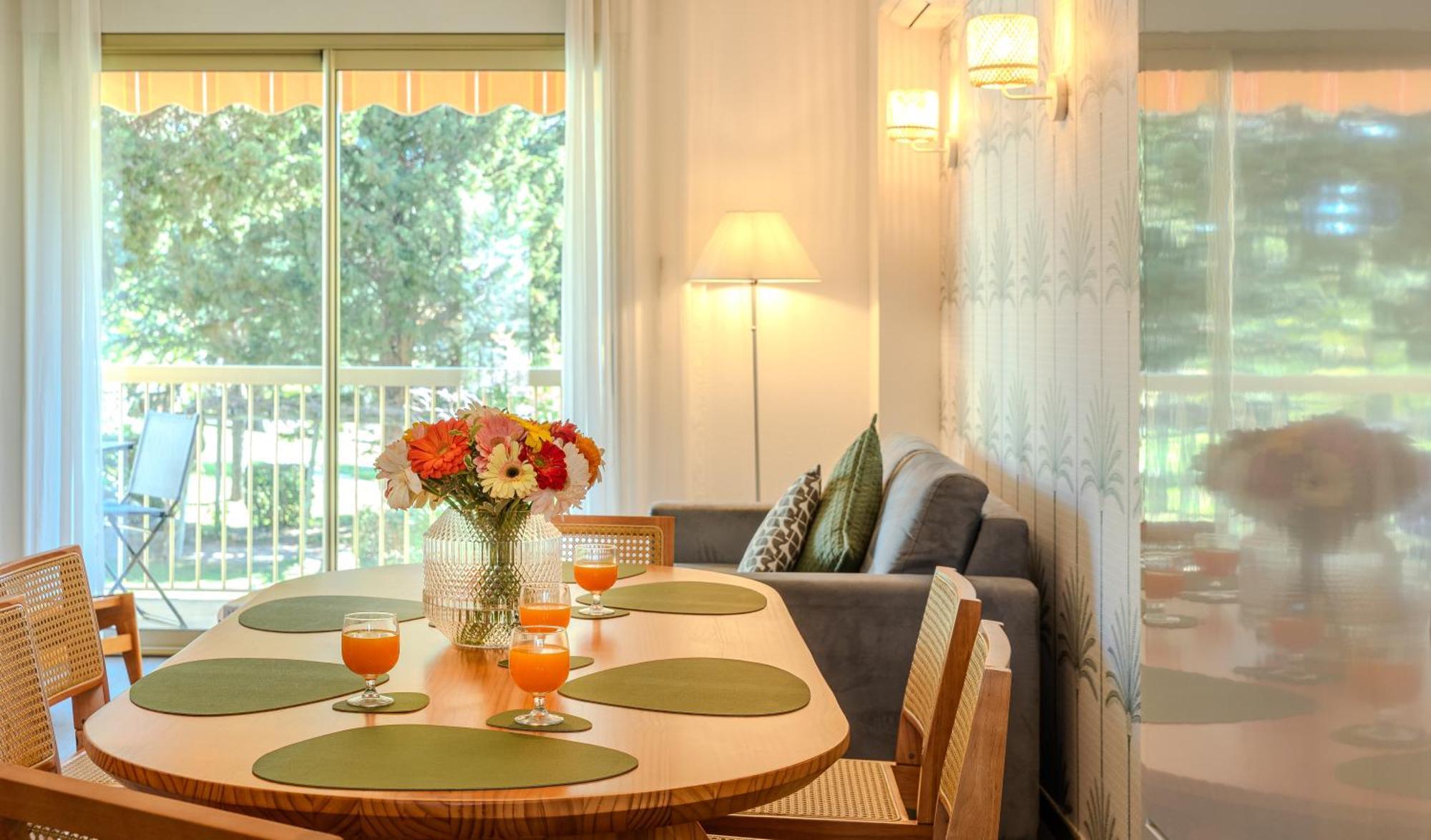 Les 15 Pins & La Mer -Your Green Getaway Near Sea & Beach Antibes Buitenkant foto