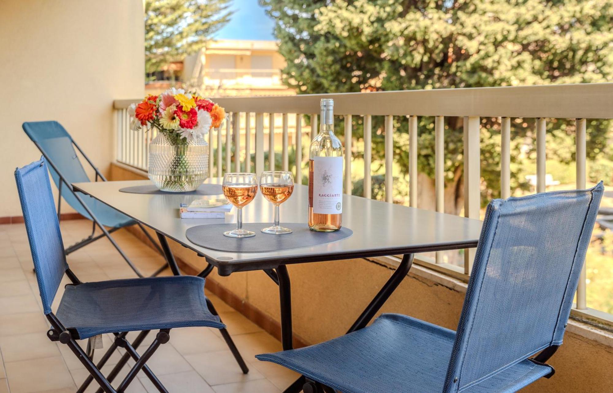 Les 15 Pins & La Mer -Your Green Getaway Near Sea & Beach Antibes Buitenkant foto