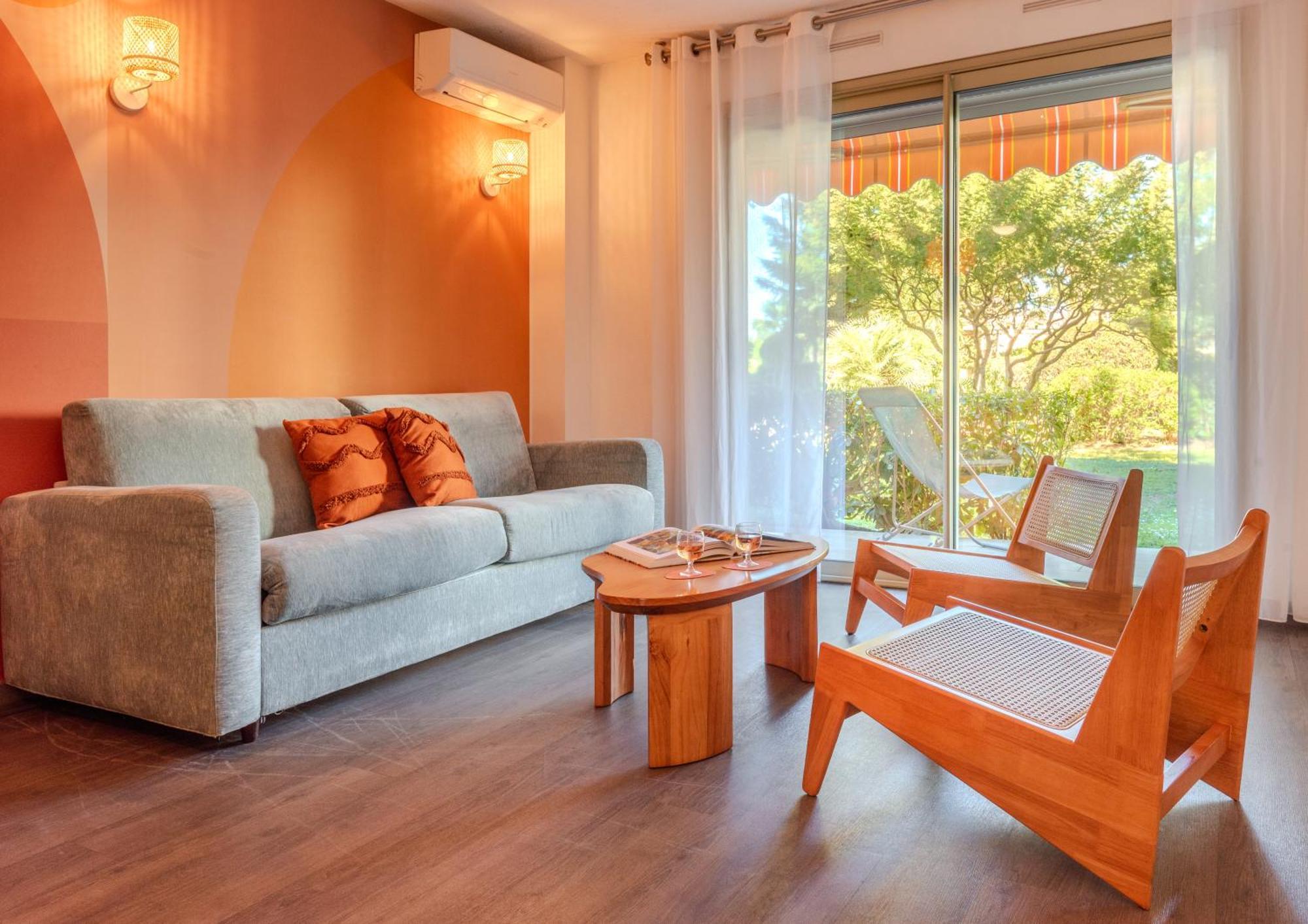 Les 15 Pins & La Mer -Your Green Getaway Near Sea & Beach Antibes Buitenkant foto